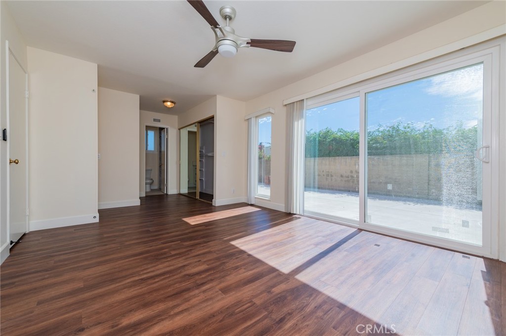 4922 Seaford Cir