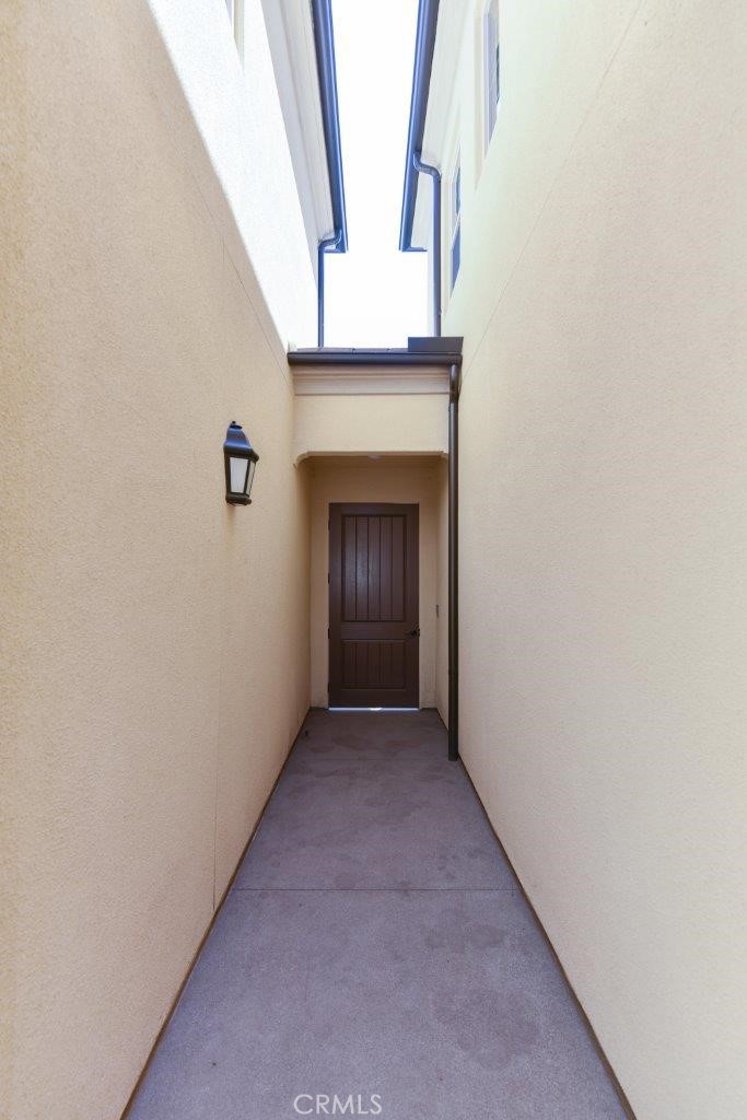 68 GRANITE PATH
