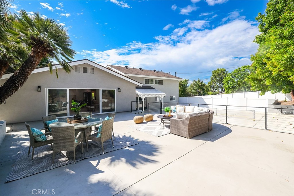 19201 Barrett Lane
