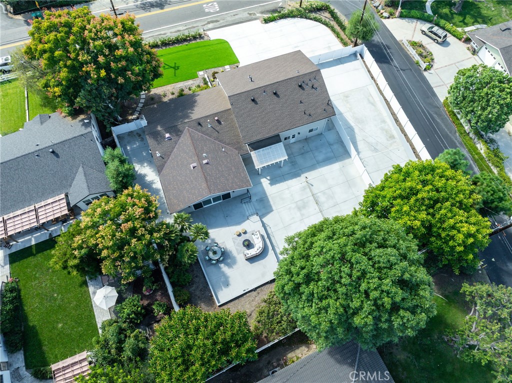 19201 Barrett Lane