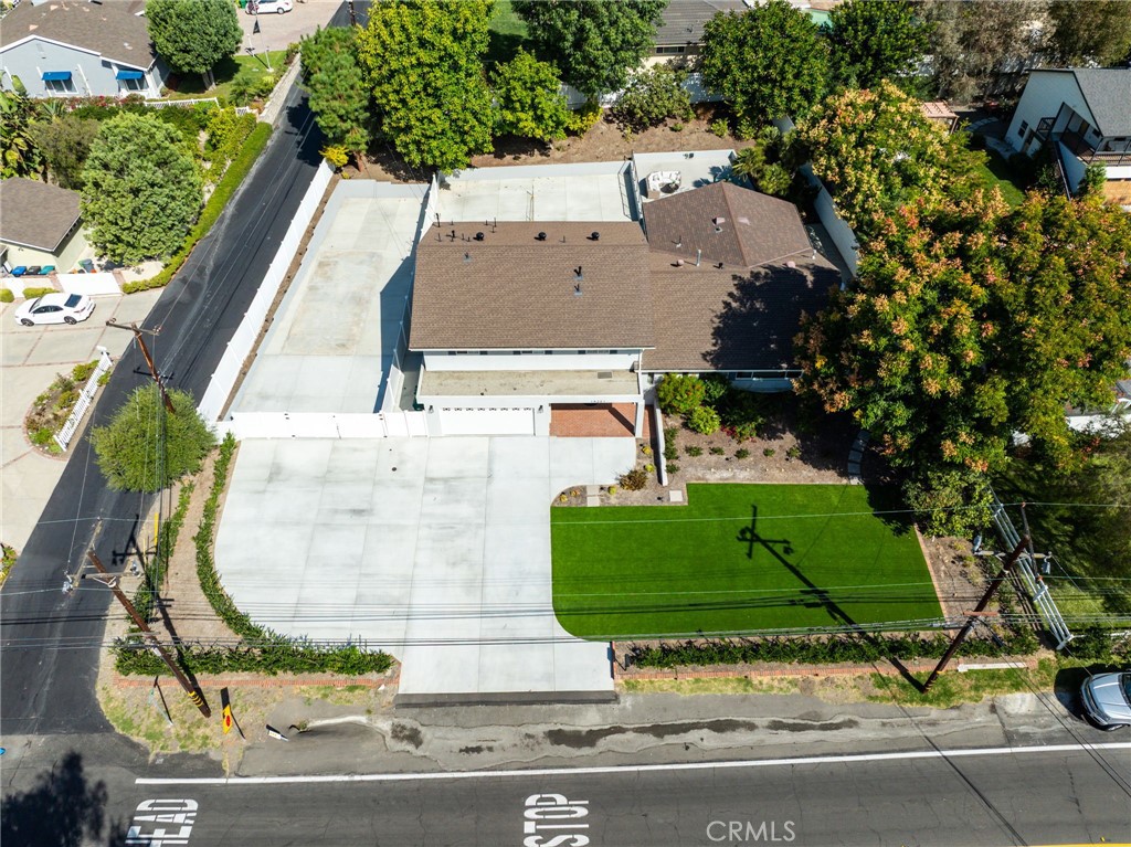 19201 Barrett Lane