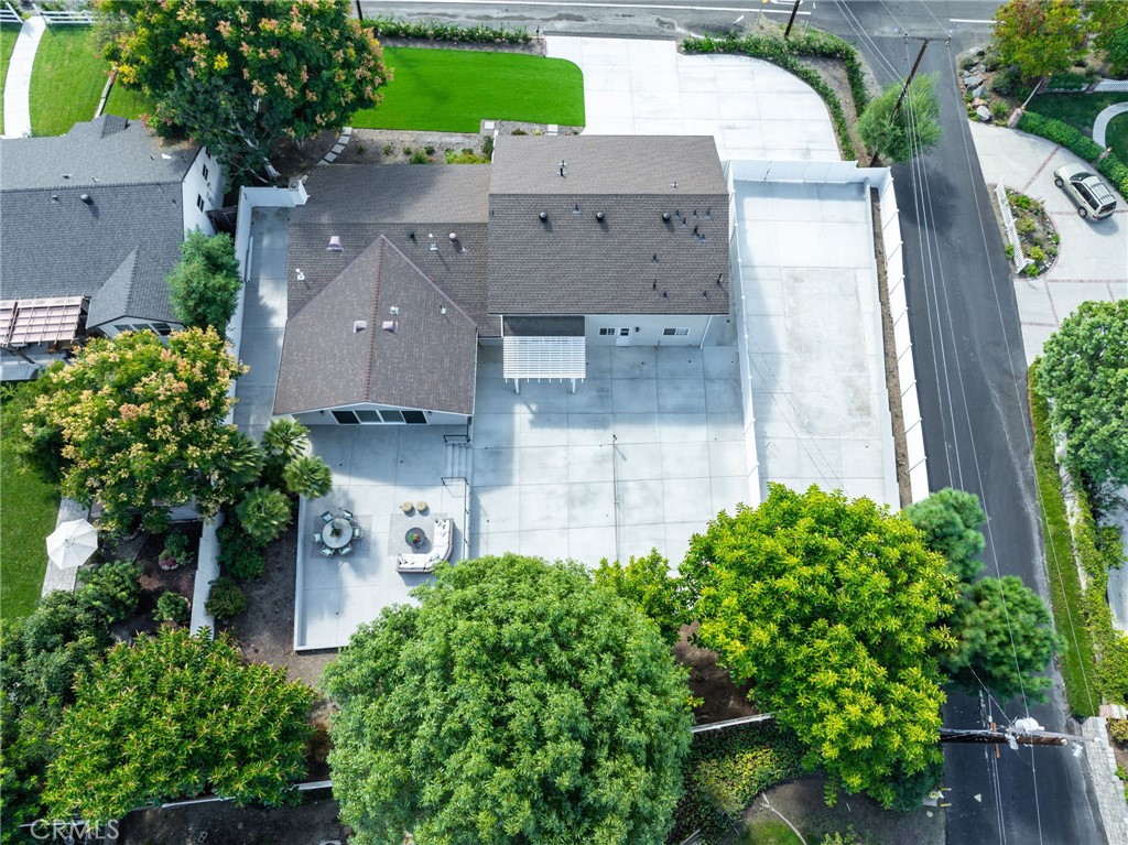 19201 Barrett Lane