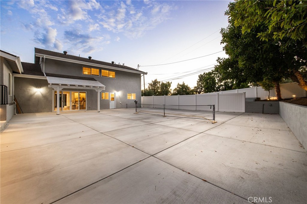 19201 Barrett Lane