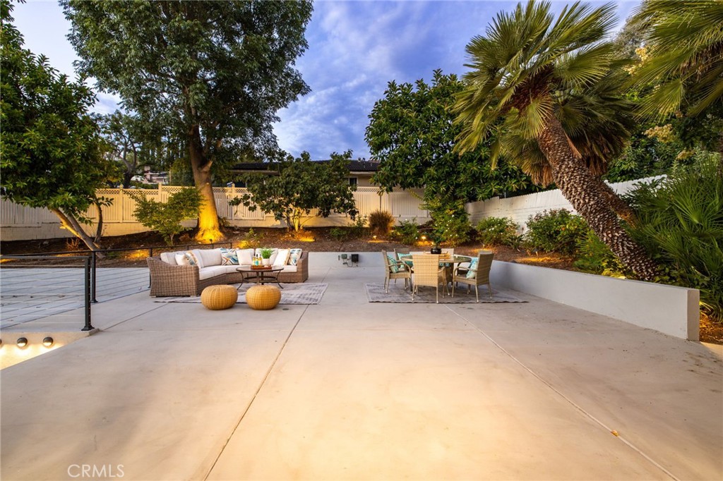 19201 Barrett Lane