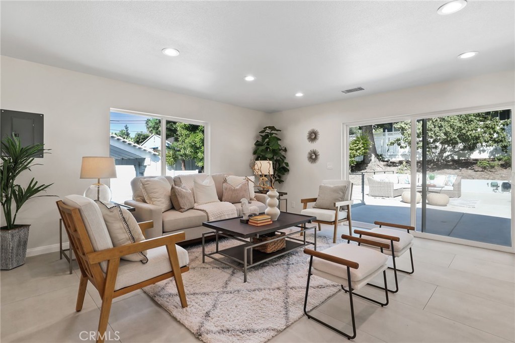 19201 Barrett Lane