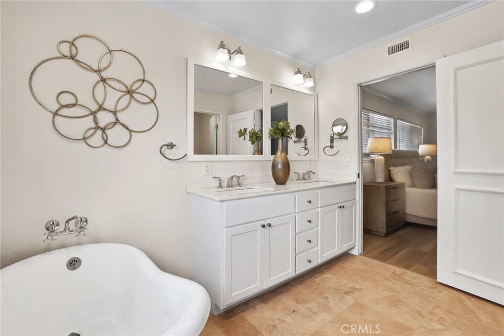 19201 Barrett Lane