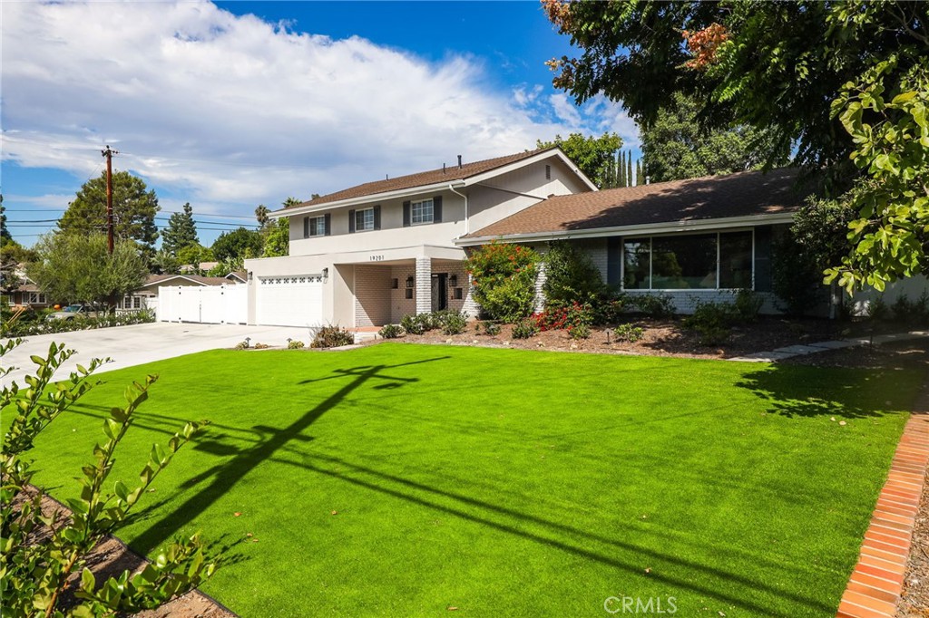 19201 Barrett Lane