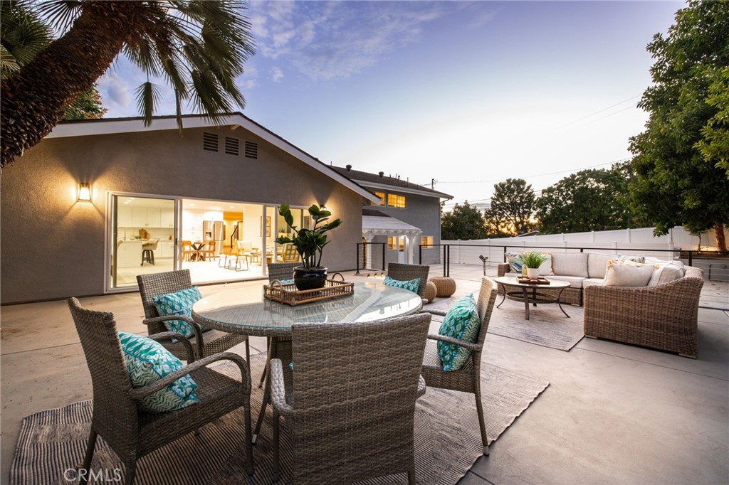 19201 Barrett Lane