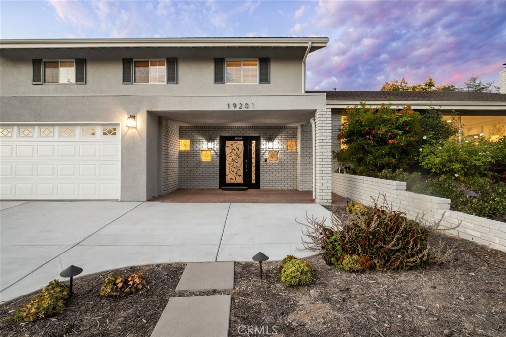 19201 Barrett Lane