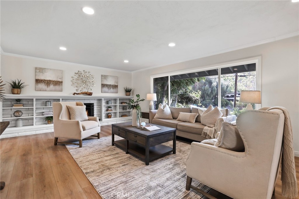 19201 Barrett Lane