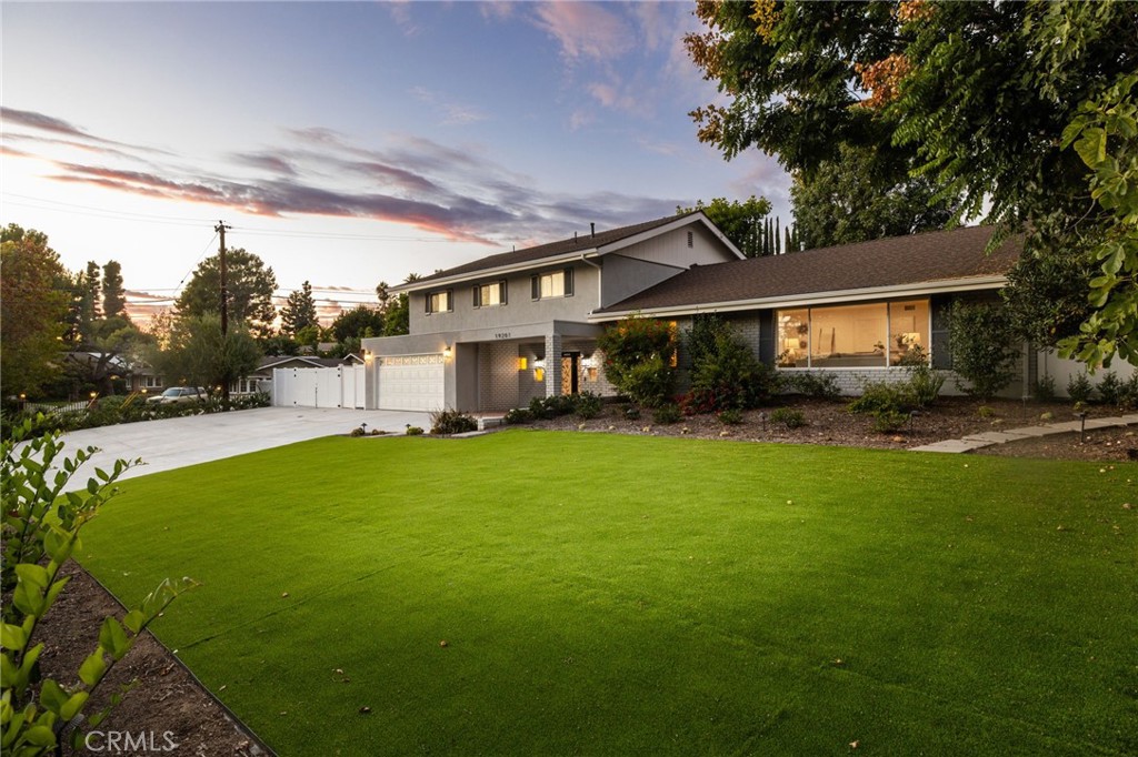 19201 Barrett Lane
