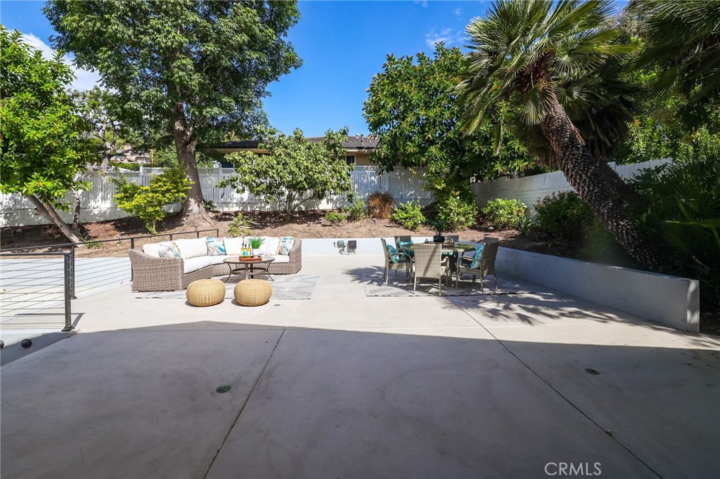 19201 Barrett Lane