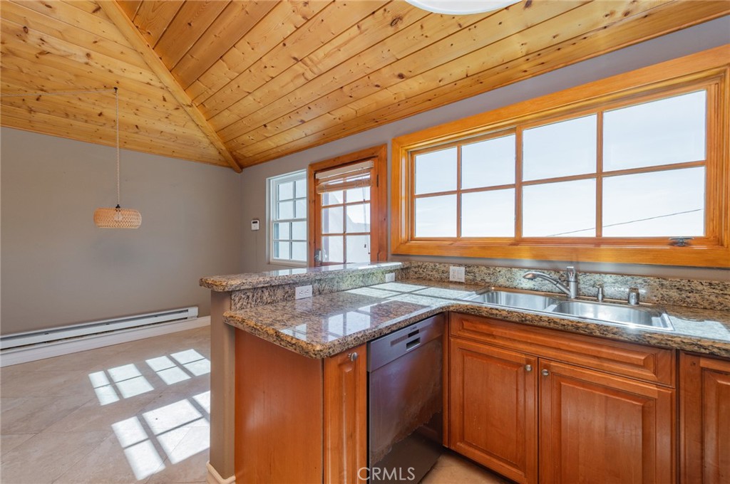 2007 S Coast Hwy Unite A