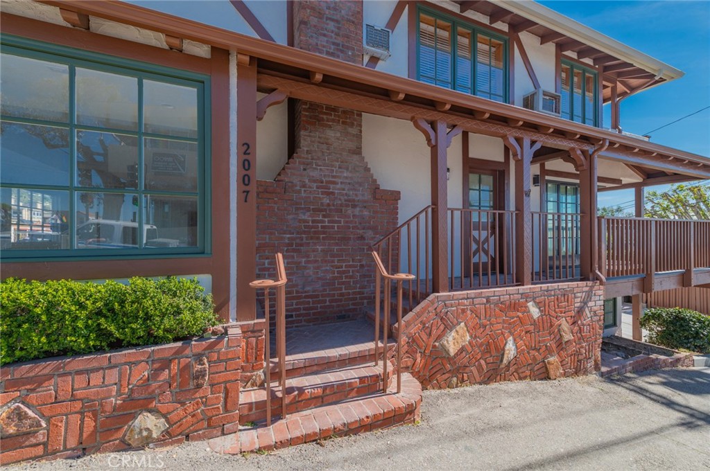 2007 S Coast Hwy Unite A