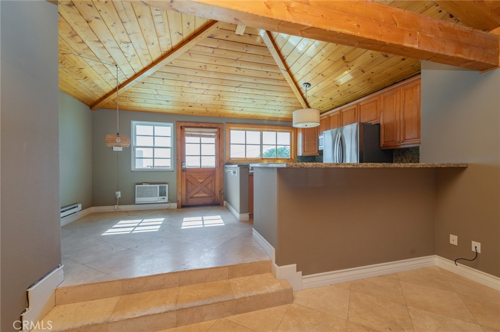 2007 S Coast Hwy Unite A