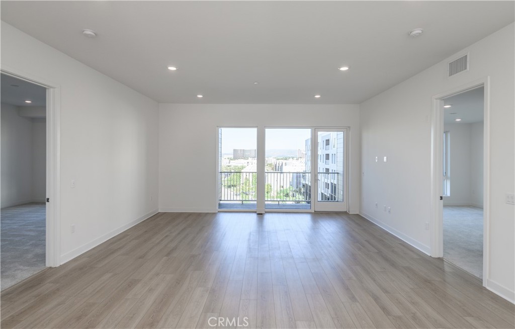 3608 Rivington