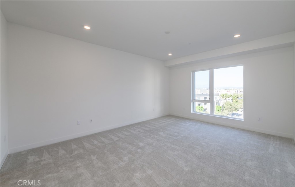 3608 Rivington