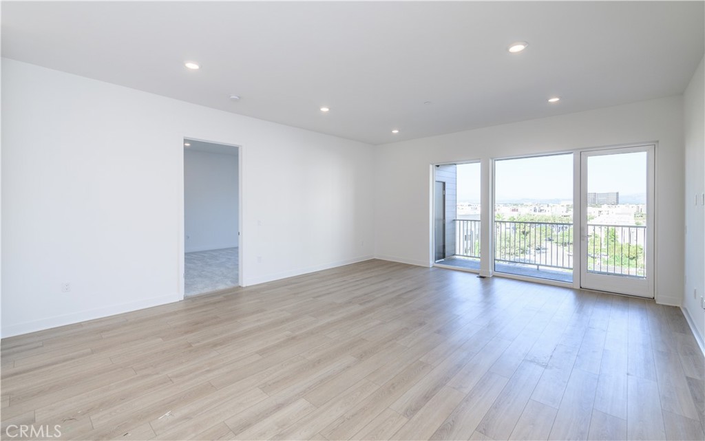 3608 Rivington