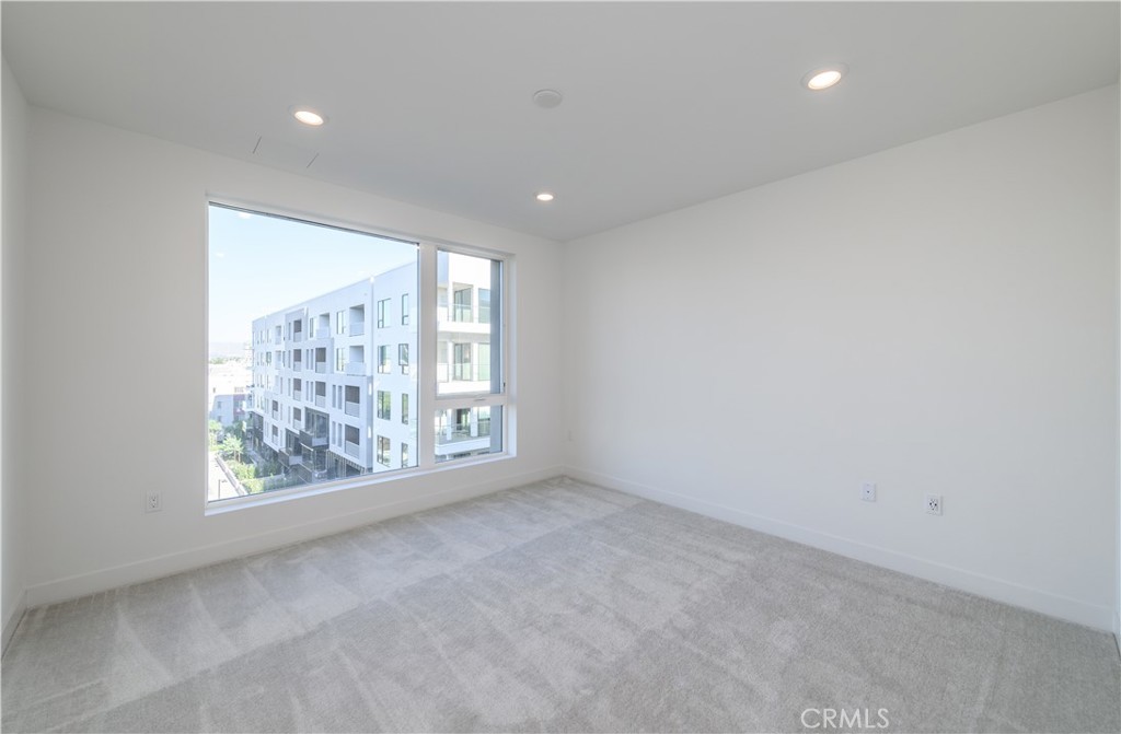 3608 Rivington