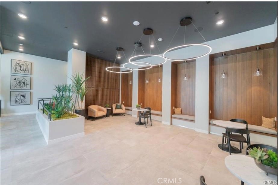 3608 Rivington