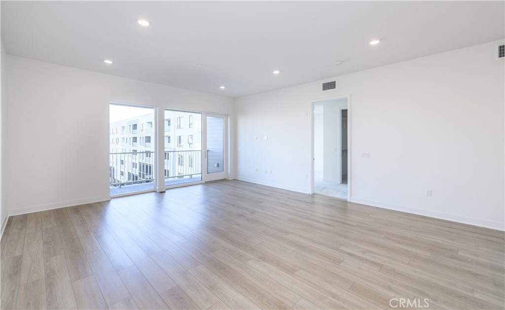 3608 Rivington