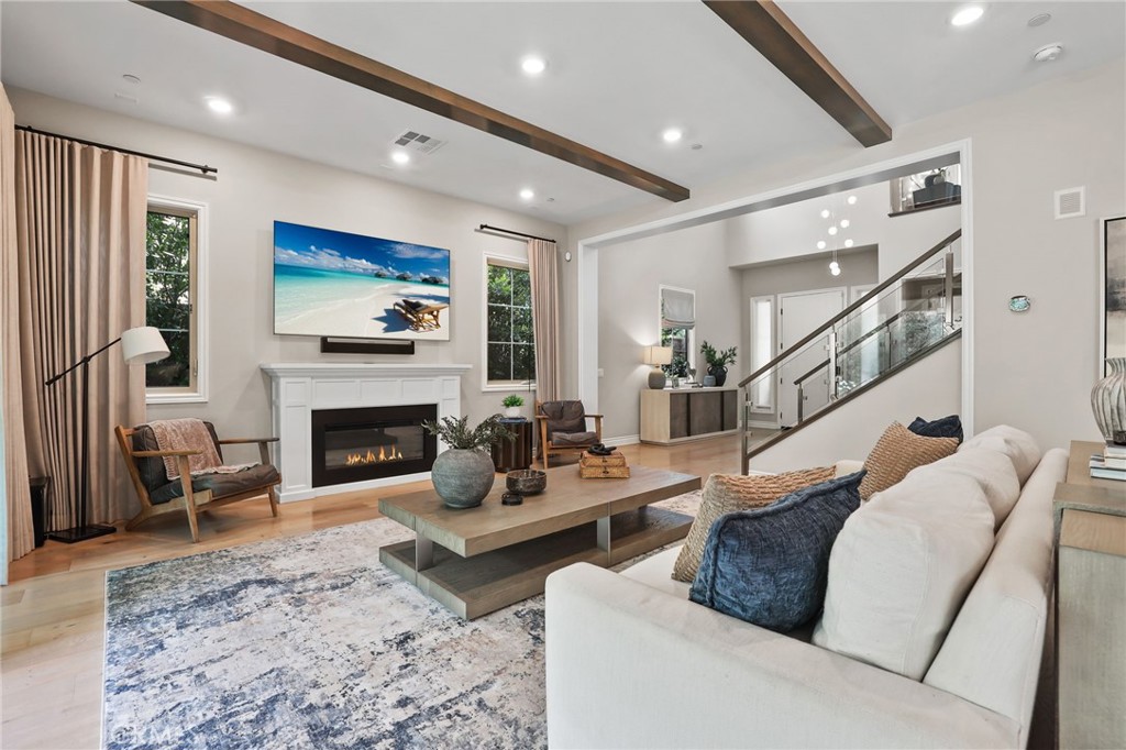 57 Lone Mountain