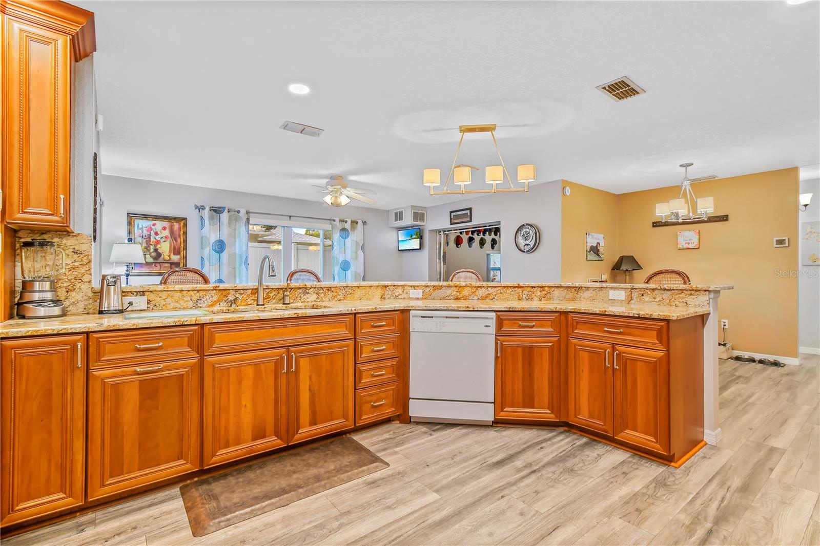 6321 STAUNTON DR