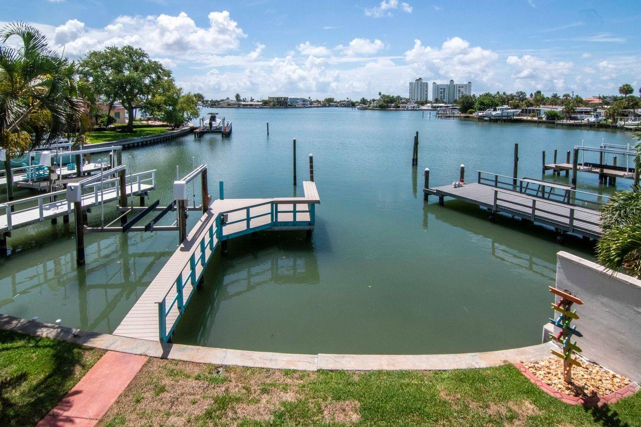 7025 BOCA CIEGA DR