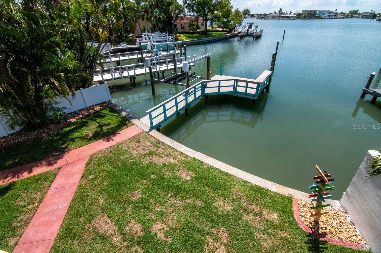 7025 BOCA CIEGA DR