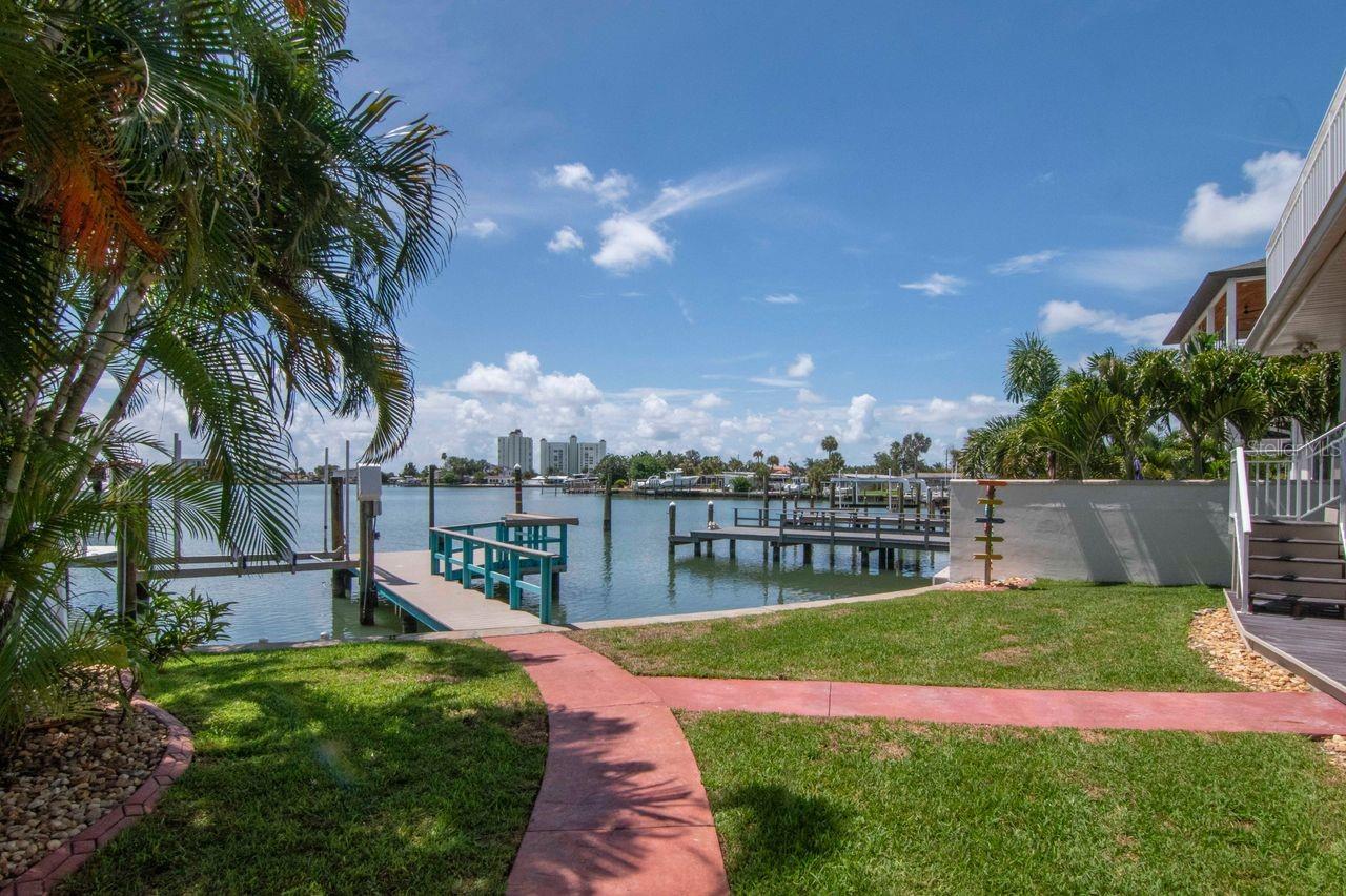 7025 BOCA CIEGA DR