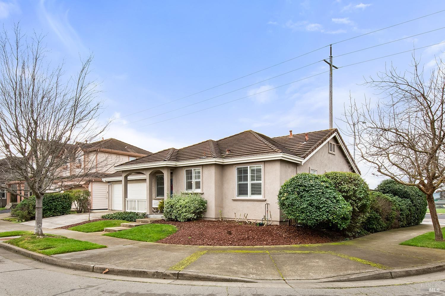 1100 River Pine Circle