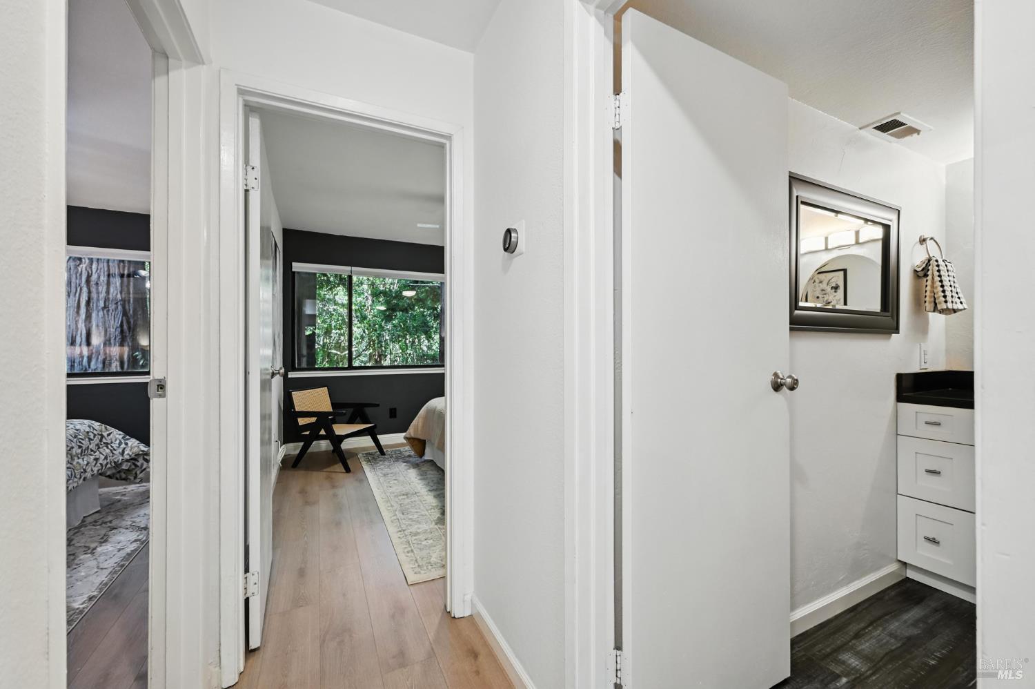 44 Creek Ct