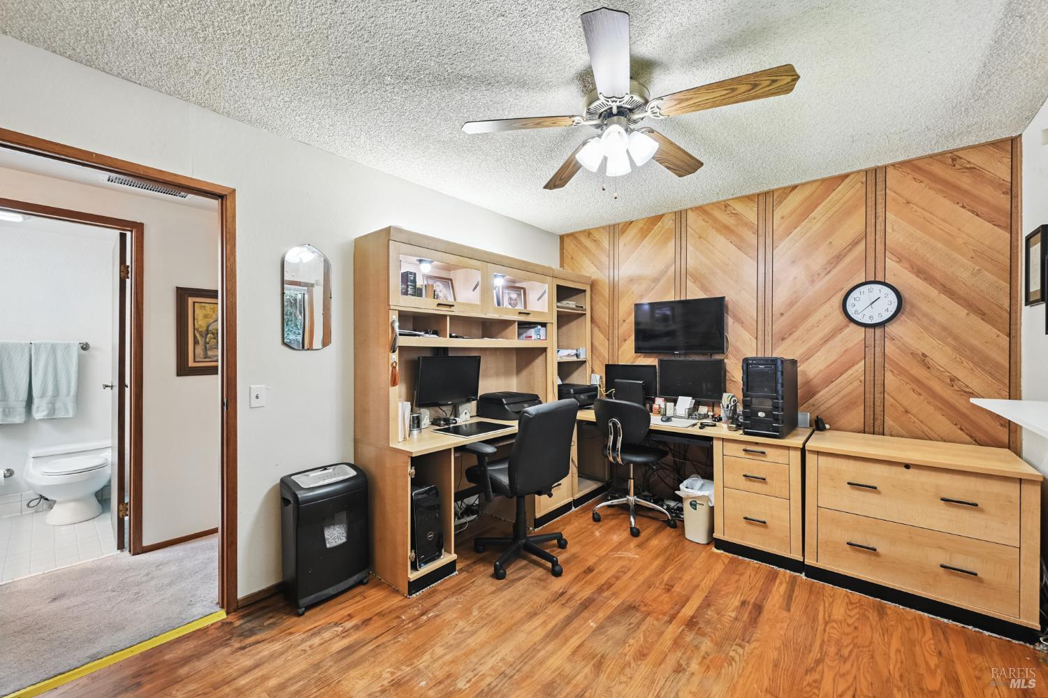 2013 Knight Ave