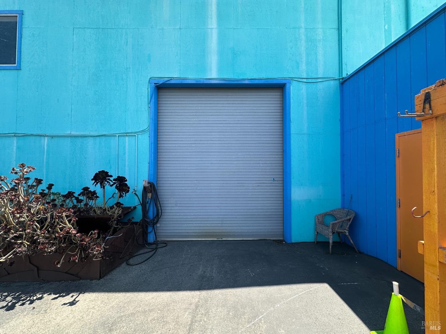 409 Petaluma Boulevard S