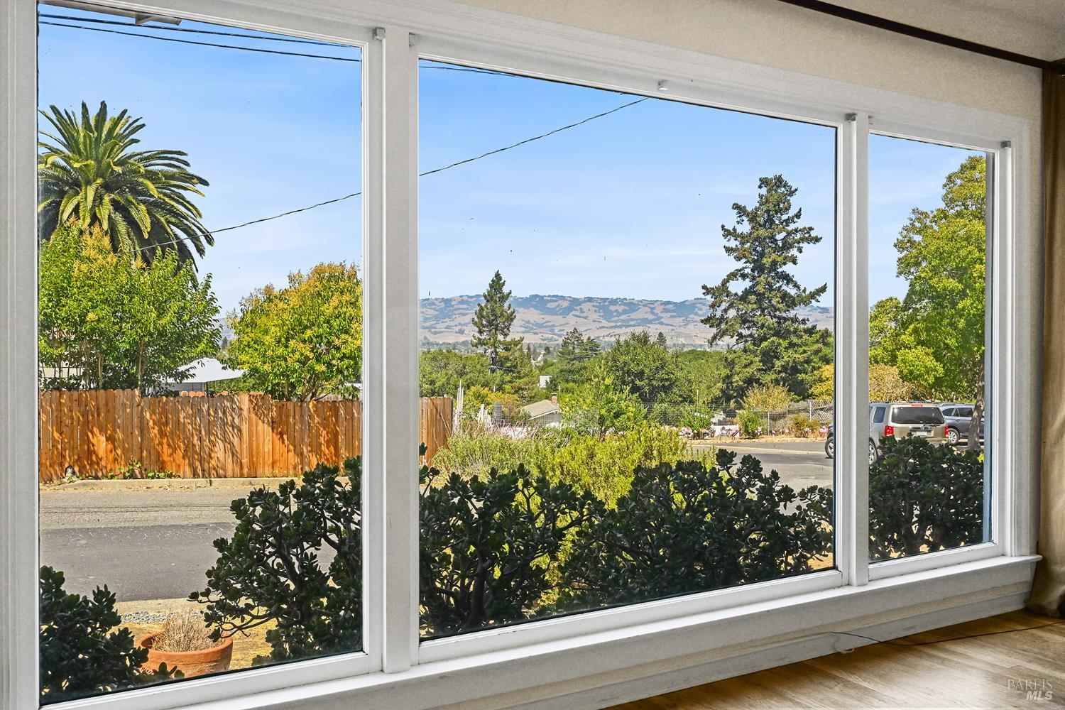 12 Nob Hill Terrace