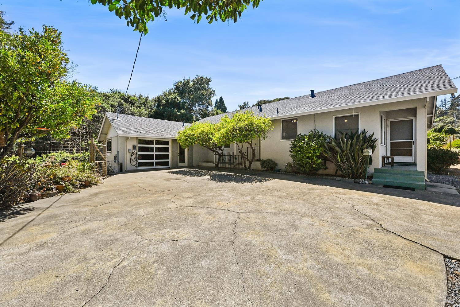 12 Nob Hill Terrace