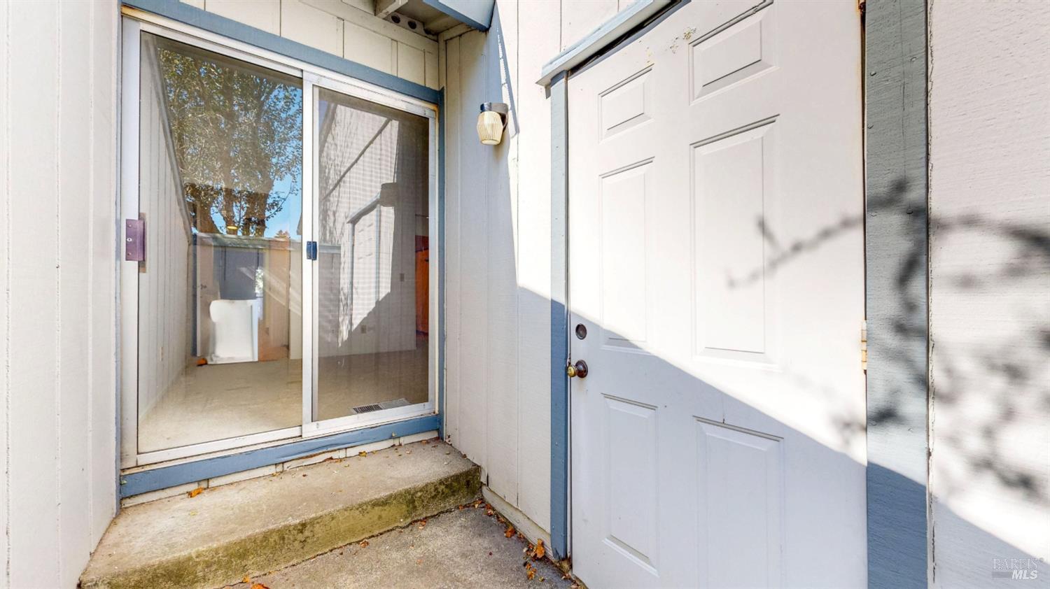 31 Conifer Square