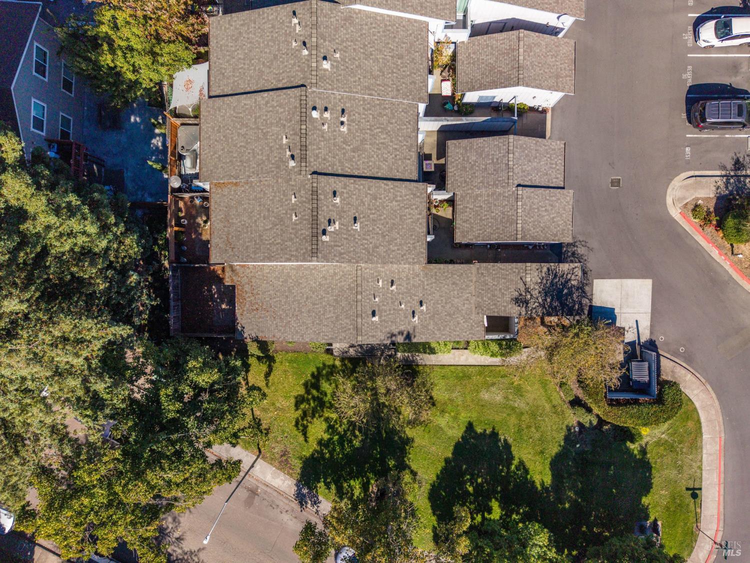 31 Conifer Square