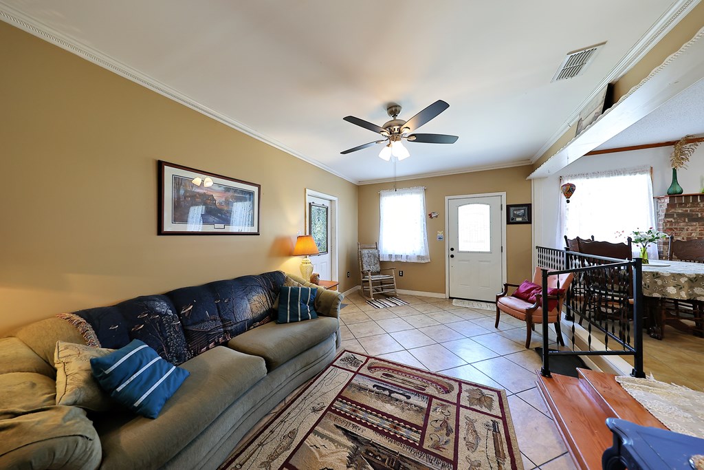 2175 John Thursby Rd