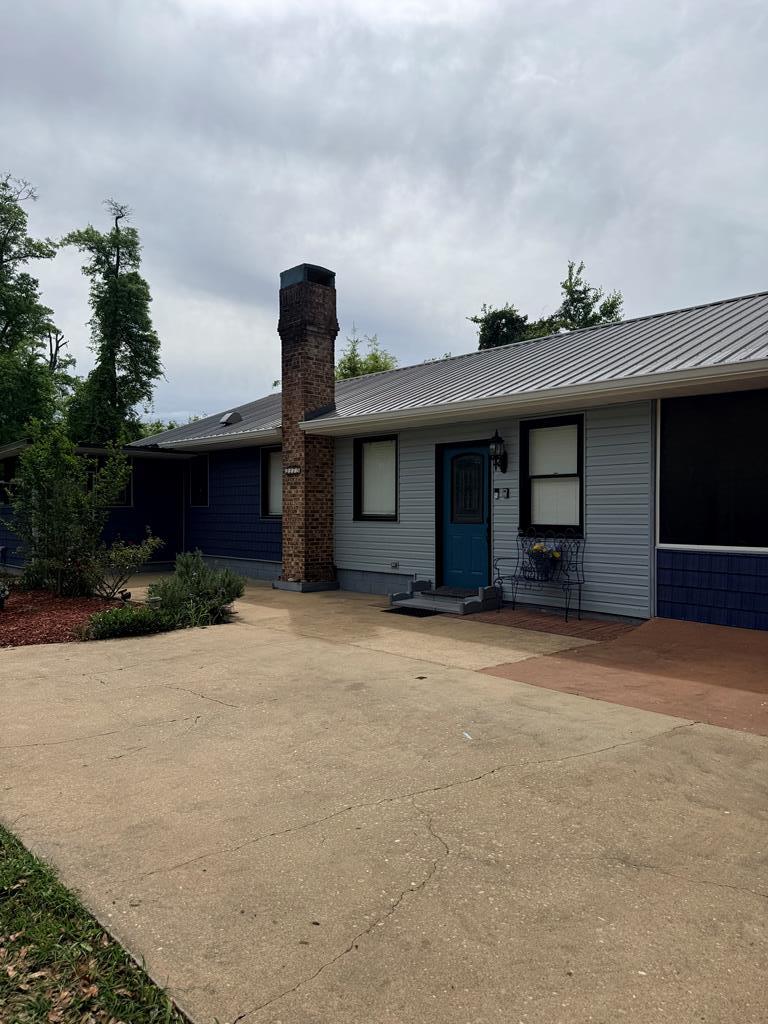 2175 John Thursby Rd