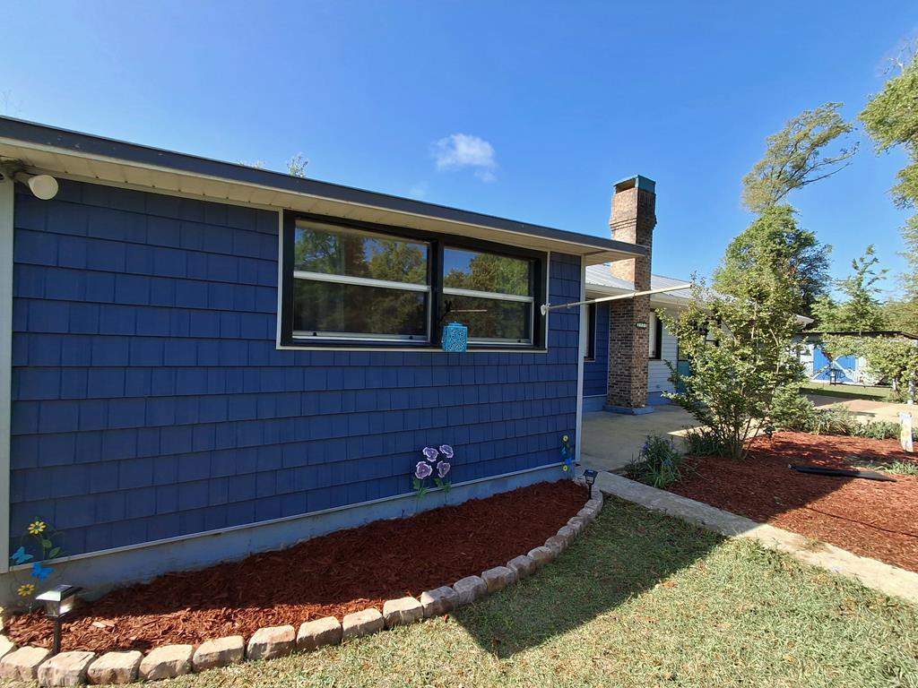 2175 John Thursby Rd