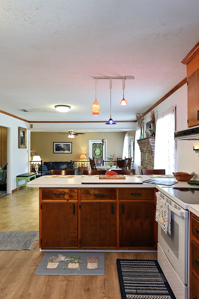 2175 John Thursby Rd