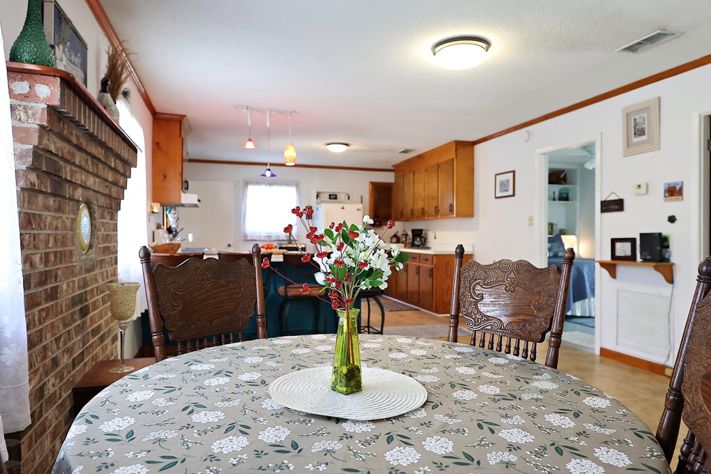 2175 John Thursby Rd