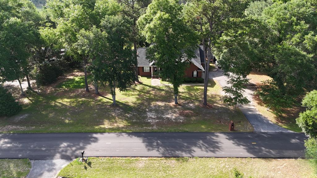 330 River Oaks Dr