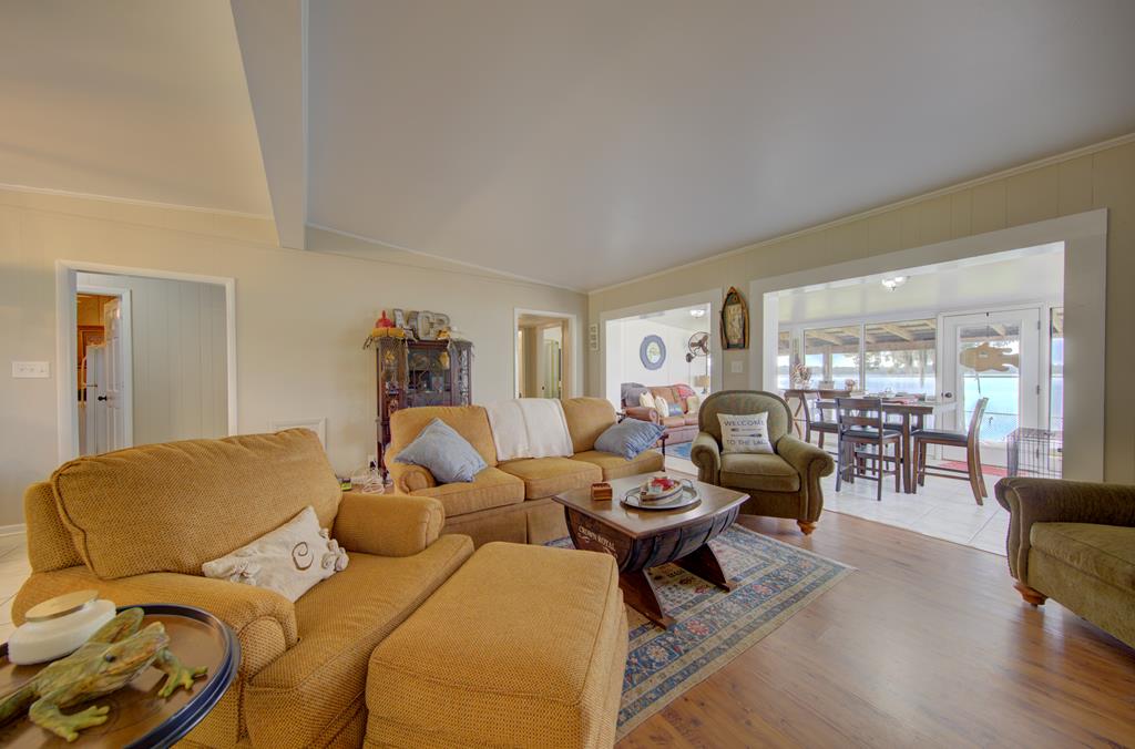 8009 Spring Creek Drive