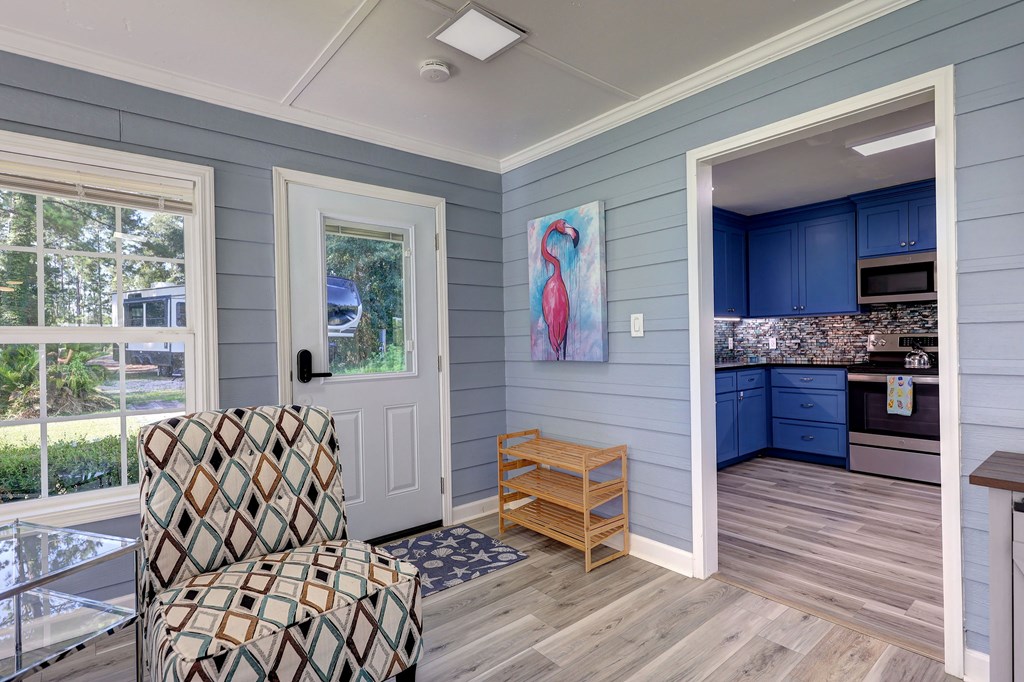 1477 Lake Dr