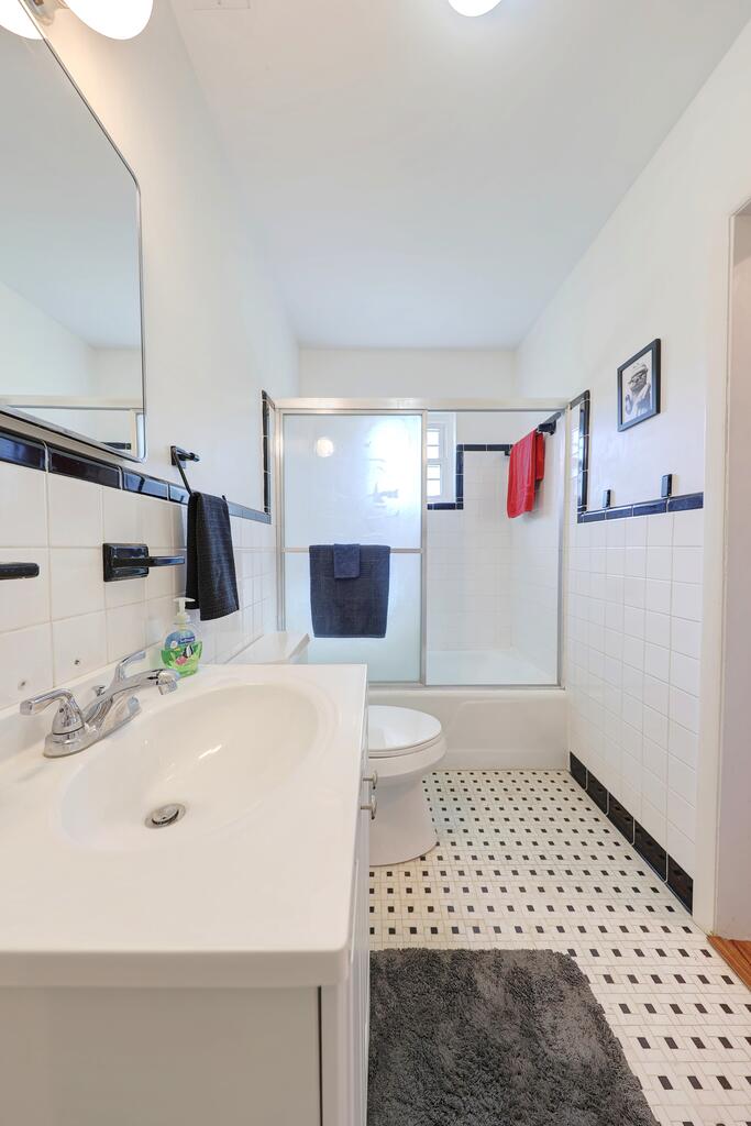 123 Azalea Circle