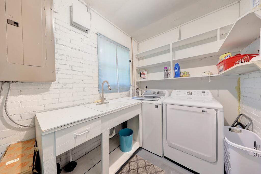 123 Azalea Circle