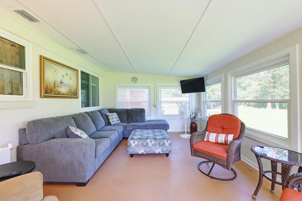 123 Azalea Circle
