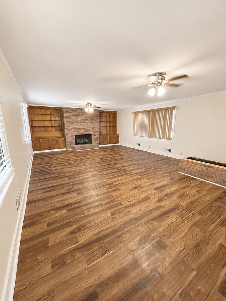 8667 Joe Bryan St